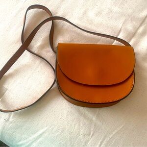 Kenneth Cole crossbody brown